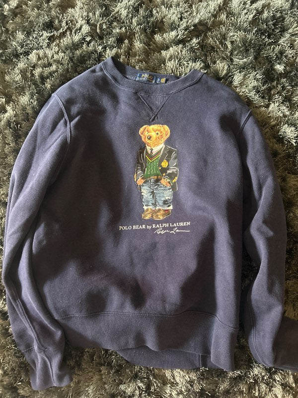 Polo bangsa peysa