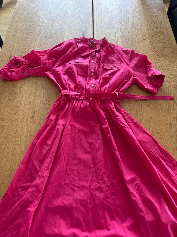 Bleikur vintage kjóll