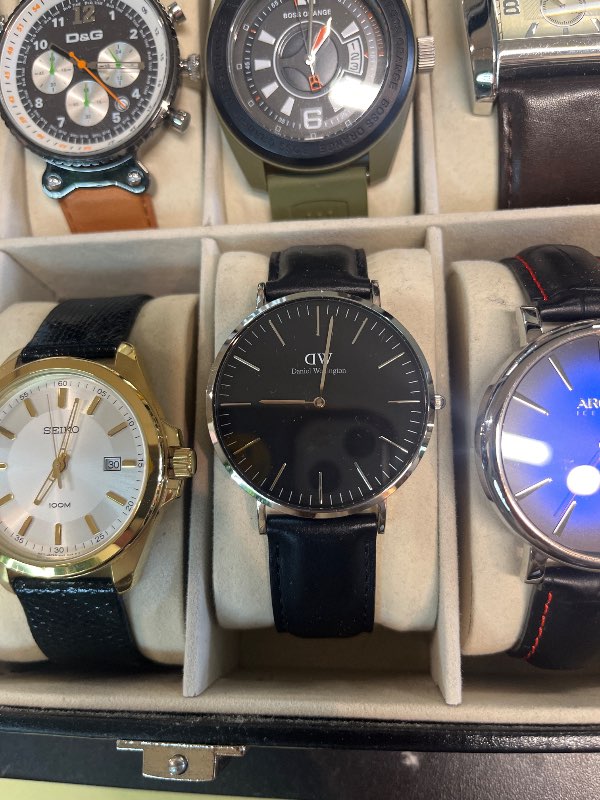 Daniel Wellington úr