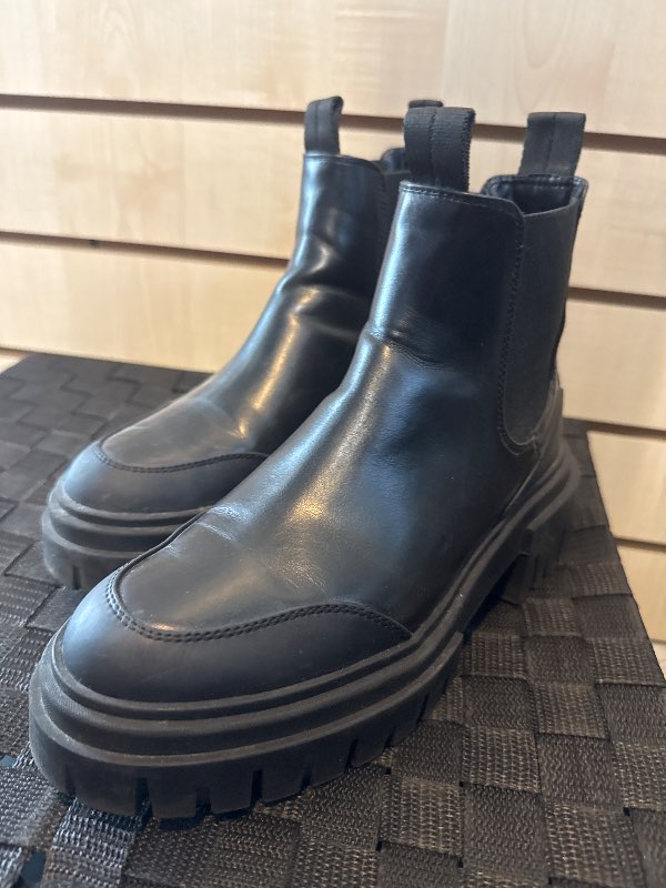 Zara Boots