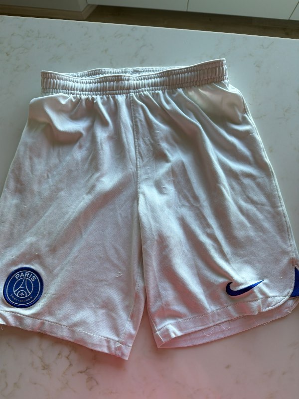 Stuttbuxur Paris