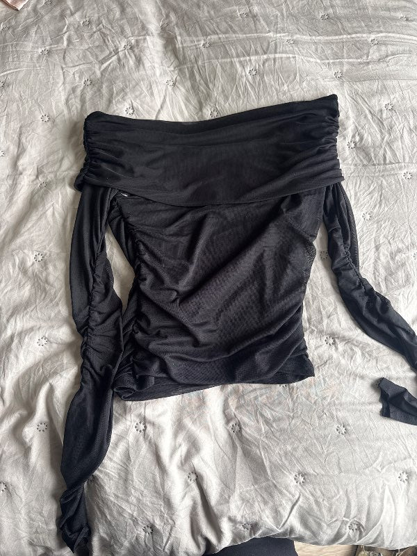 Off shoulder bolur svartur