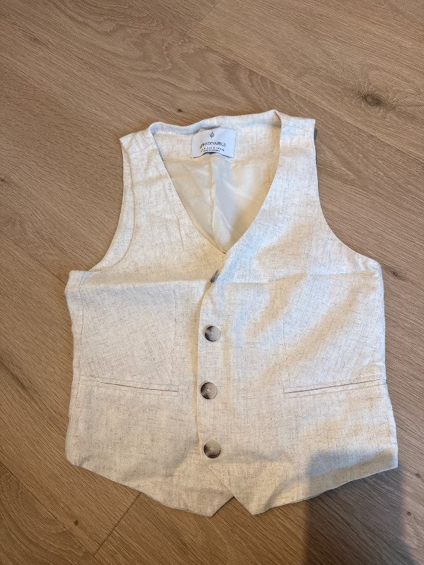 Stradivarius Vesti ljóst