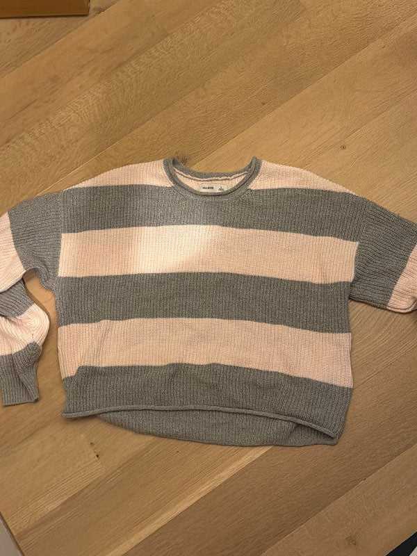 Hollister peysa röndótt