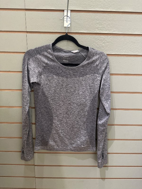 Nike dri fit peysa