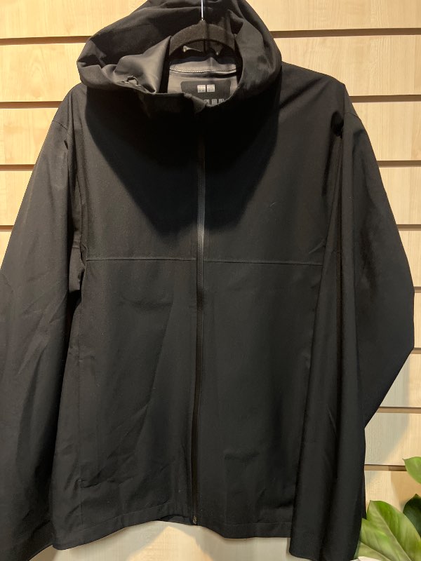 Uniqlo regn jakki