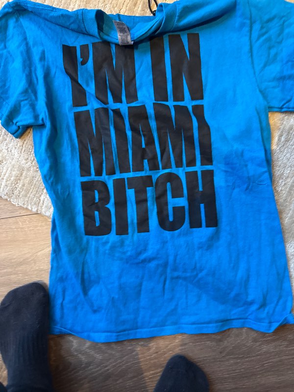Im in Miami bolur