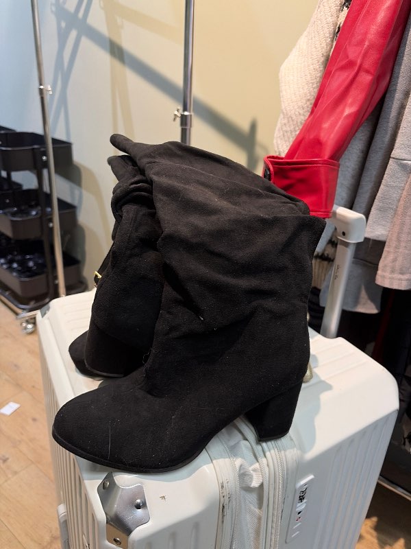 Svört boots