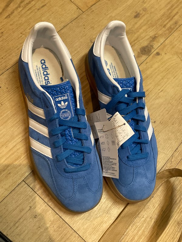 Adidas skor