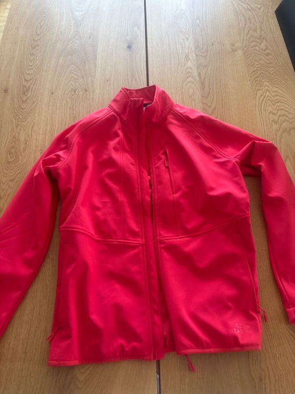 Icewear rauður jakki