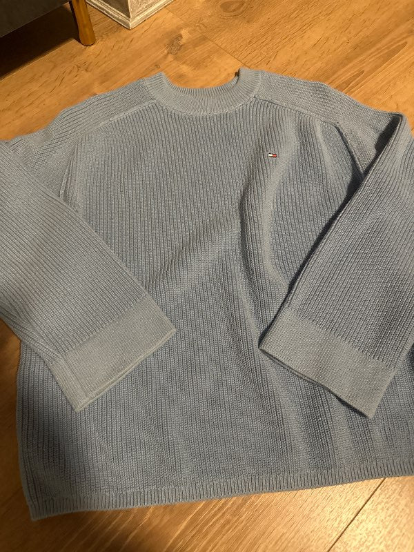 Tommy Hilfiger