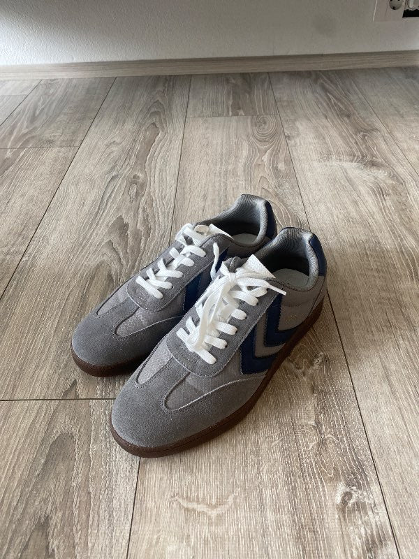 Hummel skór