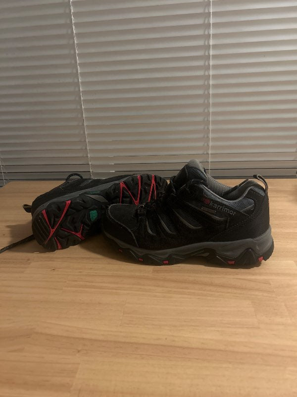 Karrimor walking shoes