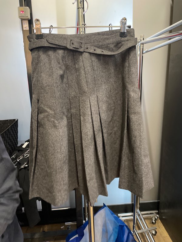 Grátt maxmara pils