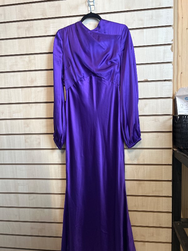 Asos fjólublár silki kjóll