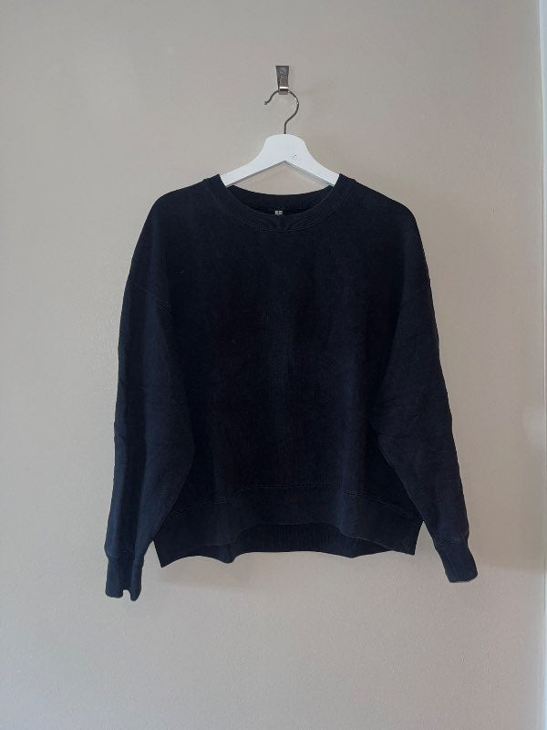 Peysa svört Uniqlo