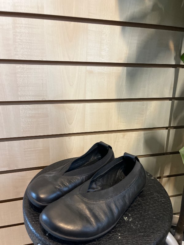 Vivobarefoot skór