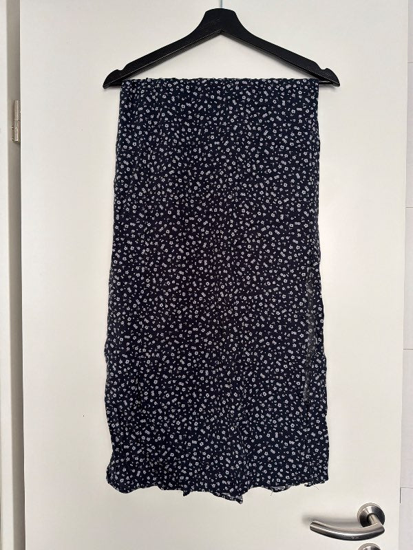 PULL&BEAR blóma pils