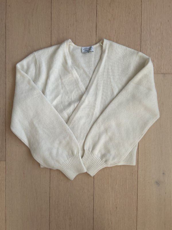 Other stories bundin peysa