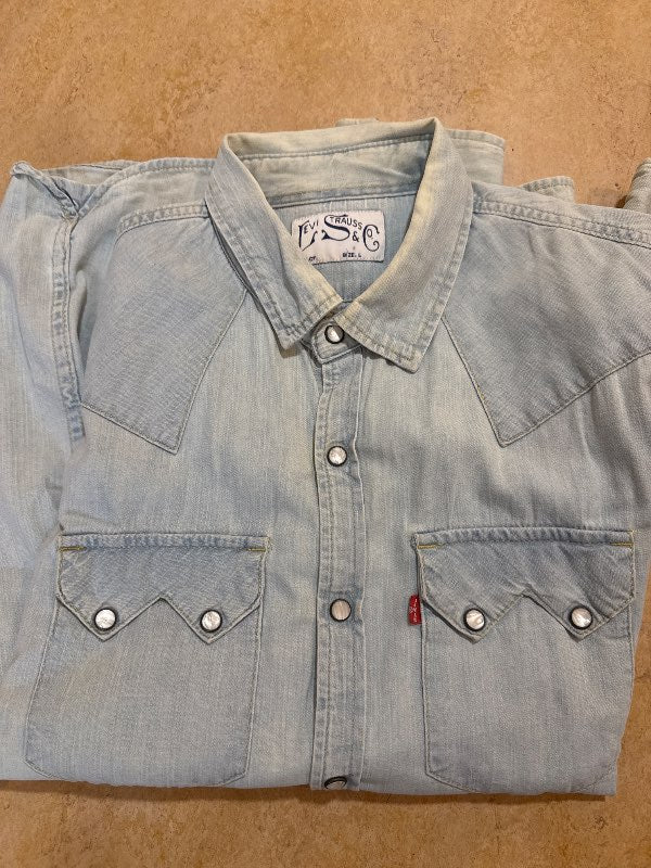 Levi’s