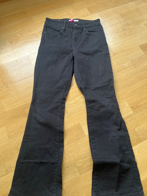 Gallabuxurlevis