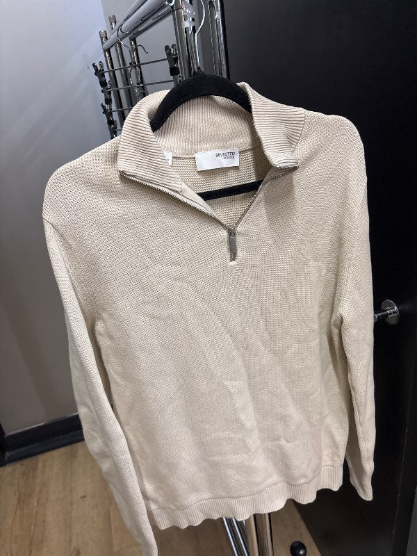 Half zip peysa