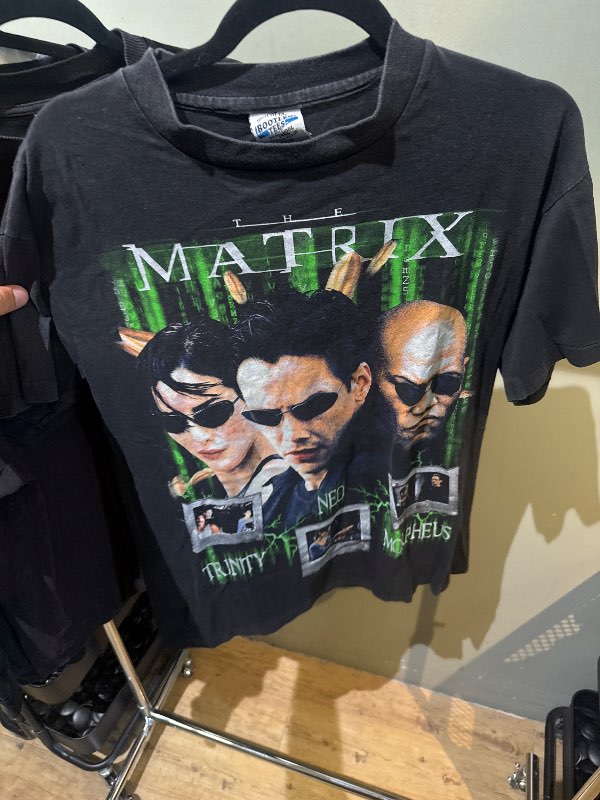 Vintage graphic tee