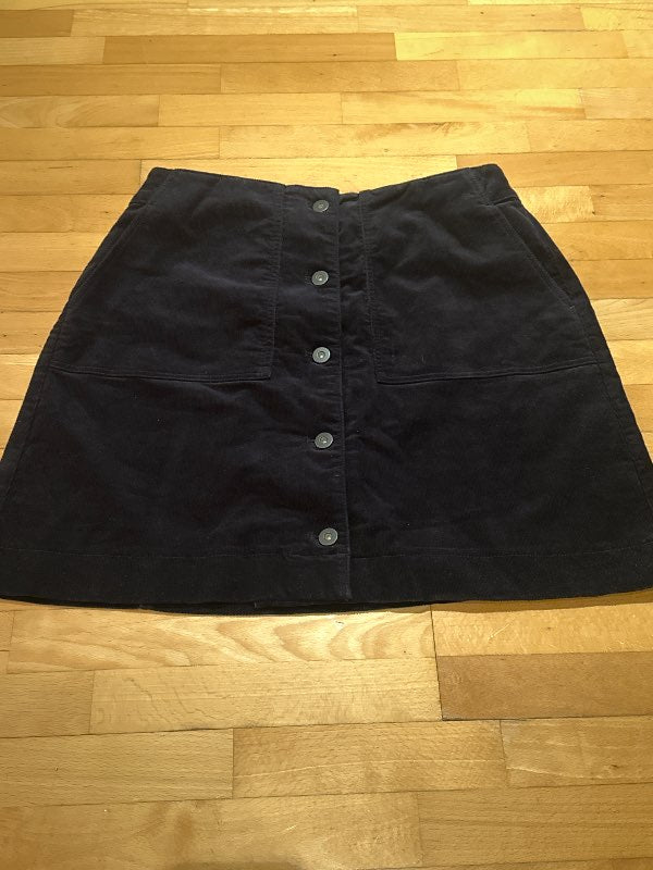 Uniqlo svart pils