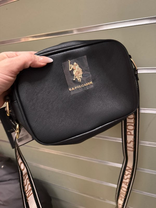 Polo taska ný