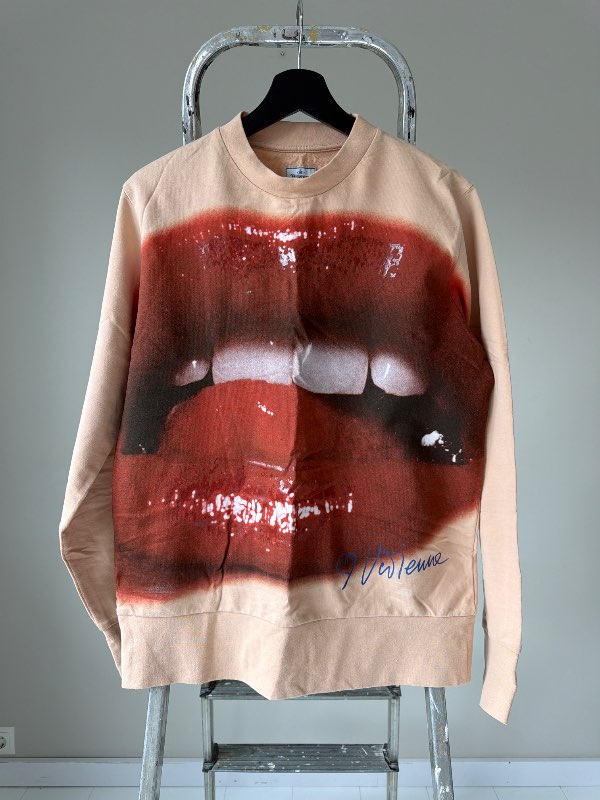 Vivienne Westwood peysa