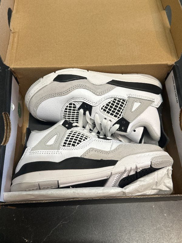 Jordan 4 retro skór