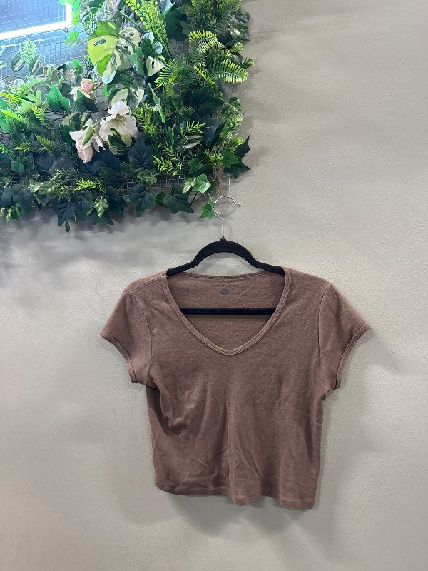 Brandy melville tee
