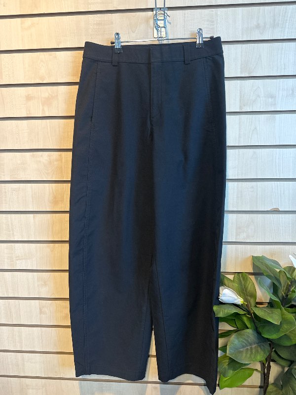 uniqlo svartar buxur