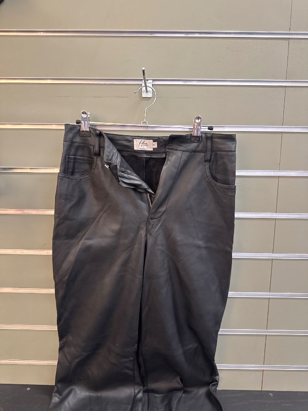 Leðurbuxur Nakd
