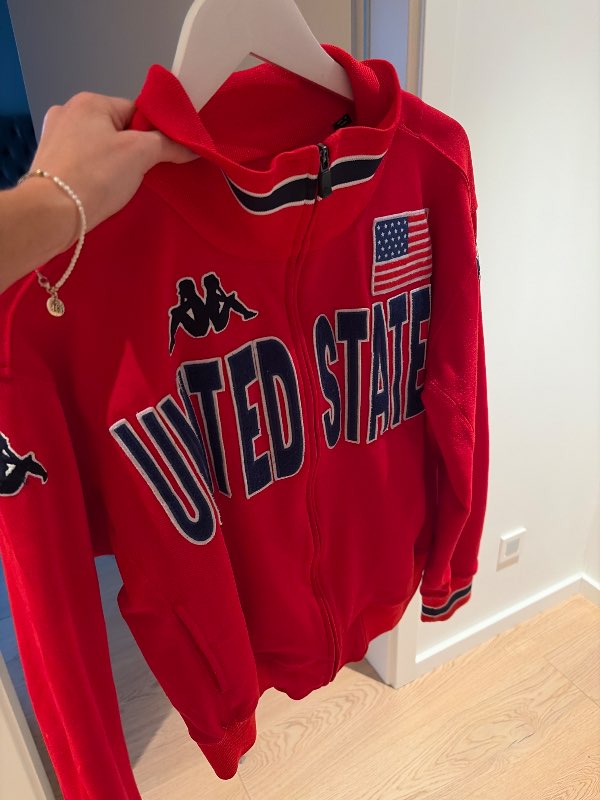 Kappa peysa umited states (D)