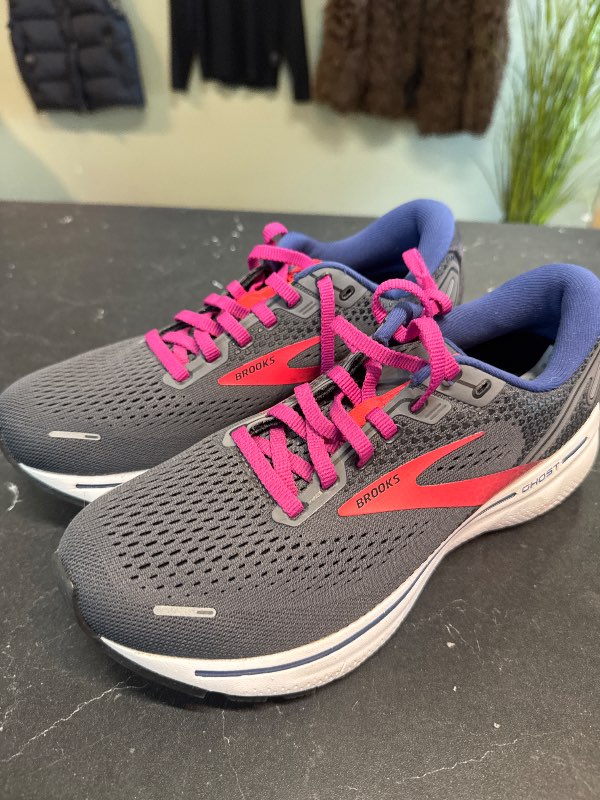 Brooks Ghost