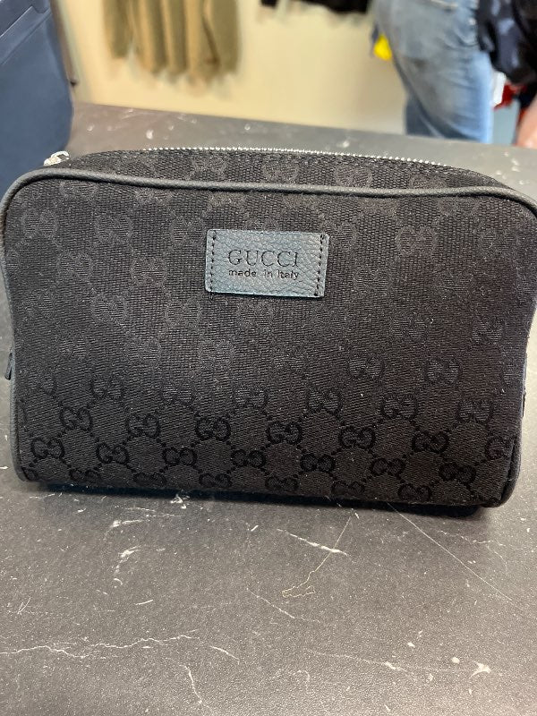 Gucci mittis