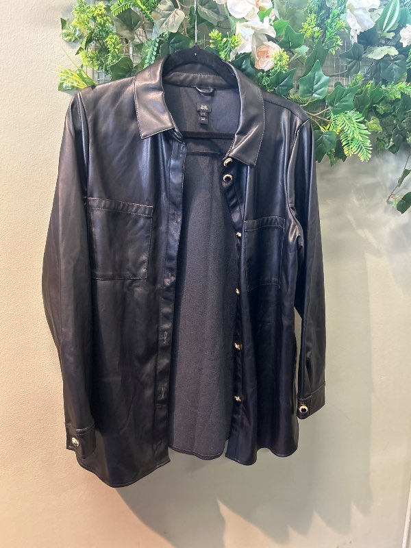 river island pleður jakki