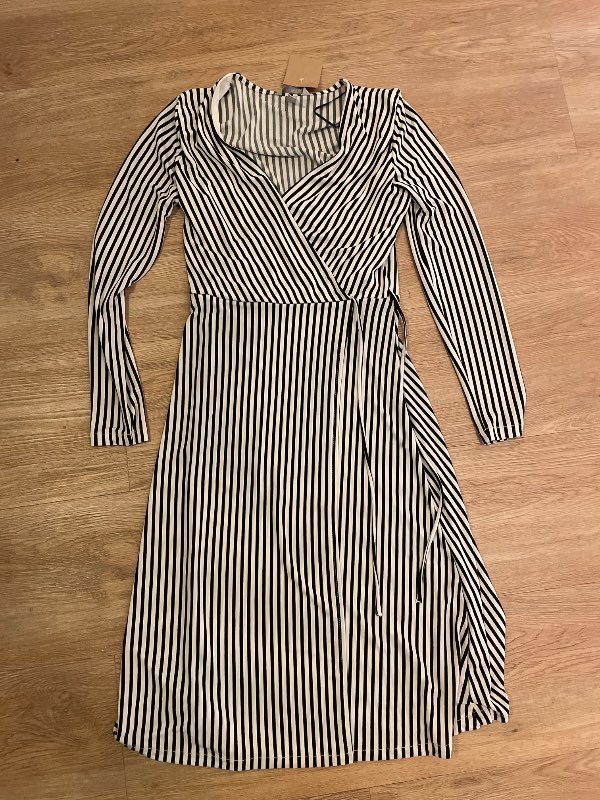 Kjoll röndottur, hm