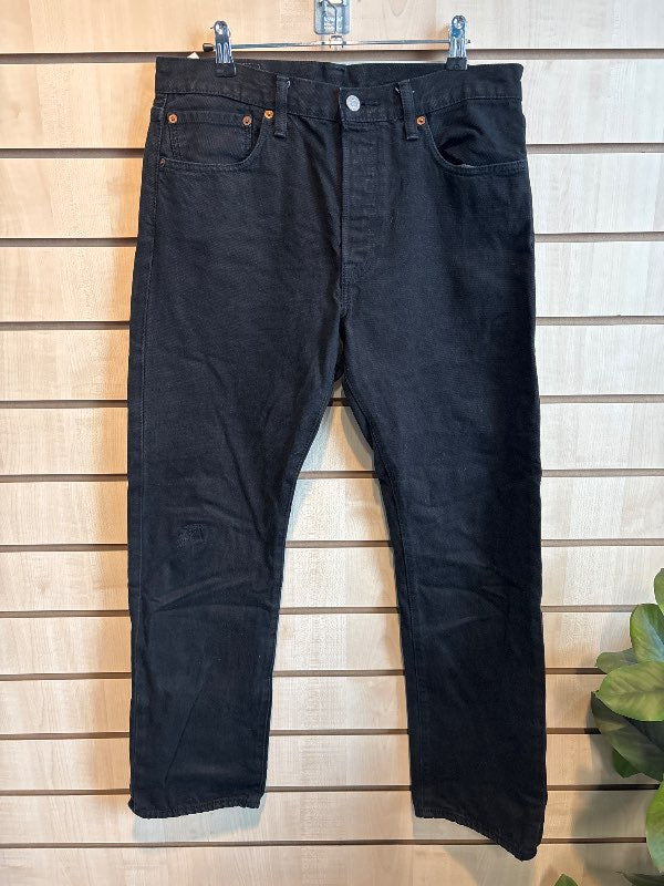 Levis 501 buxur