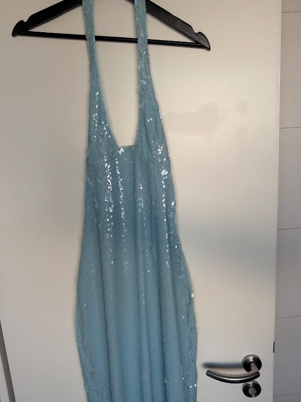 Blár pallíettu síðkjóll