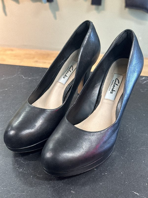 Clarks hælar