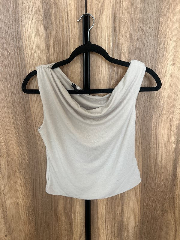 Beige bolur