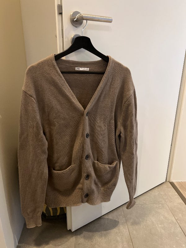Zara golla