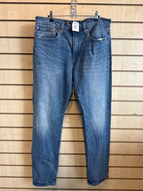 Bláar 502 Levis