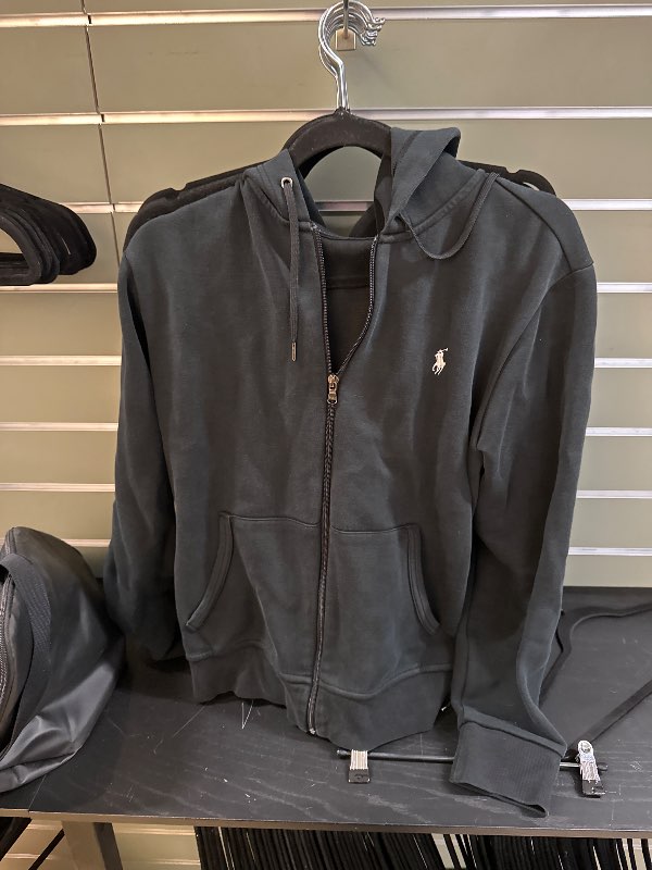 Polo hettupeysa