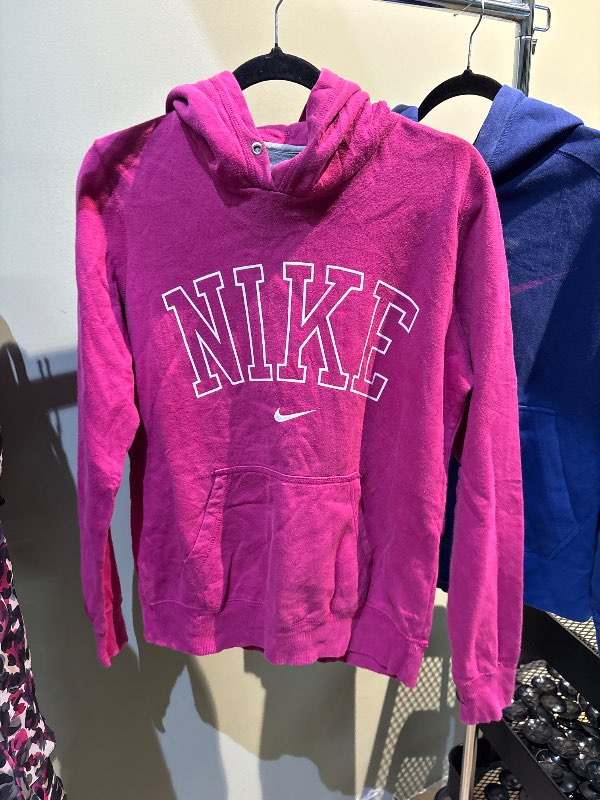 Nike peysa bleik