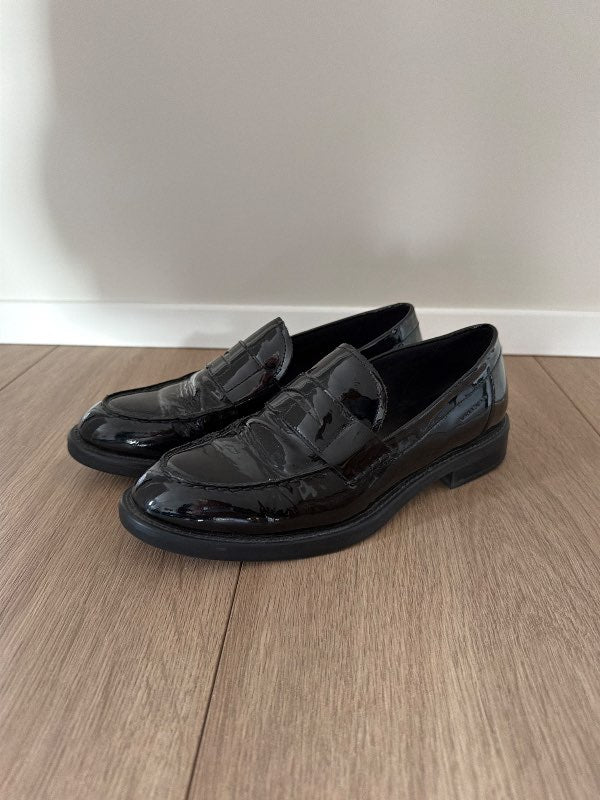 Vagabond svartir loafers