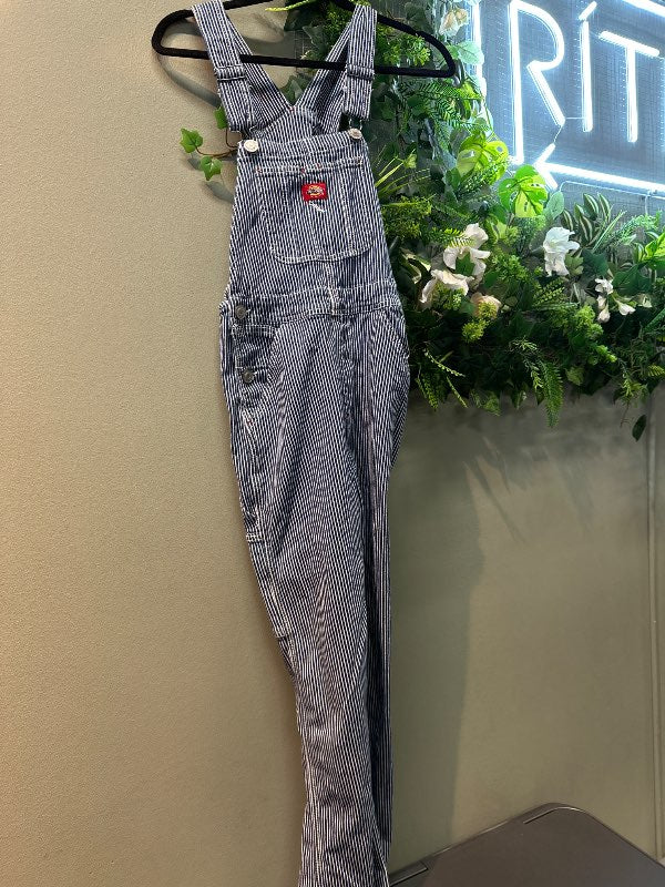 Dickies gallasamfestingur