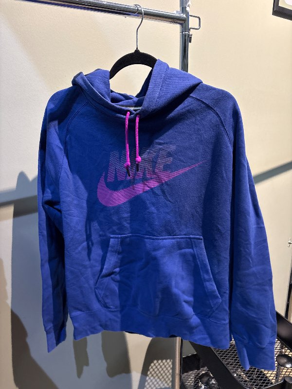 Nike peysa fjólublá